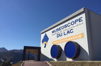 Museoscope of the Lake