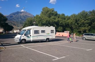 Aire de stationnement Camping-Car- Savines-le-Lac